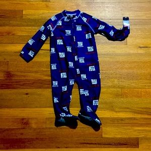 NWT Unisex NY Giants footed pajamas 24months